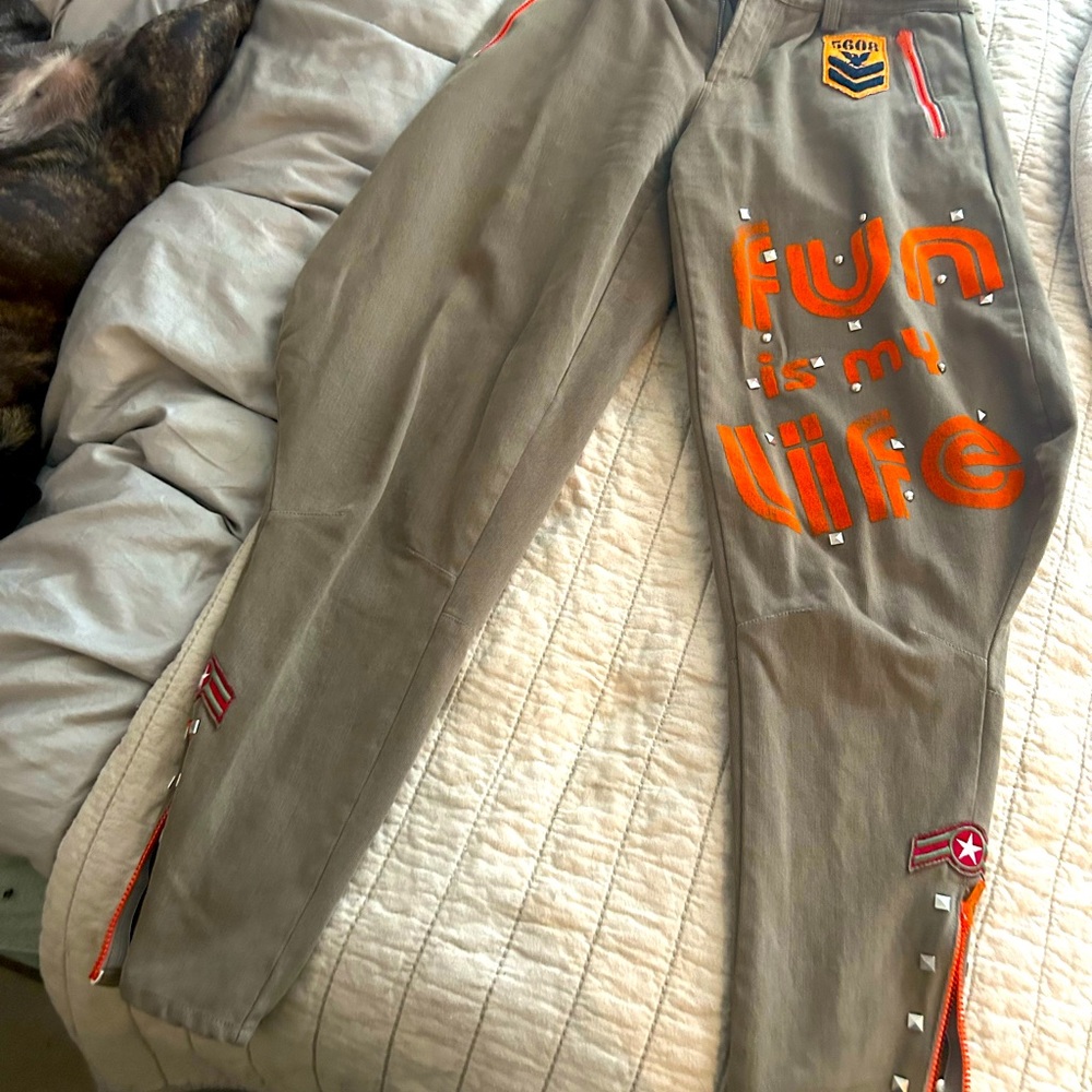 *LIKE NEW* D&G funky cargo pants